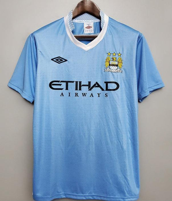 Camisa Manchester City Retrô 2011/2012 Azul - Umbro - DA Sports Oficial