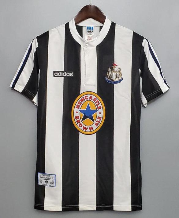 Camisa Newcastle Retrô 1995/1997 Preta e Branca - Adidas - DA Sports Oficial